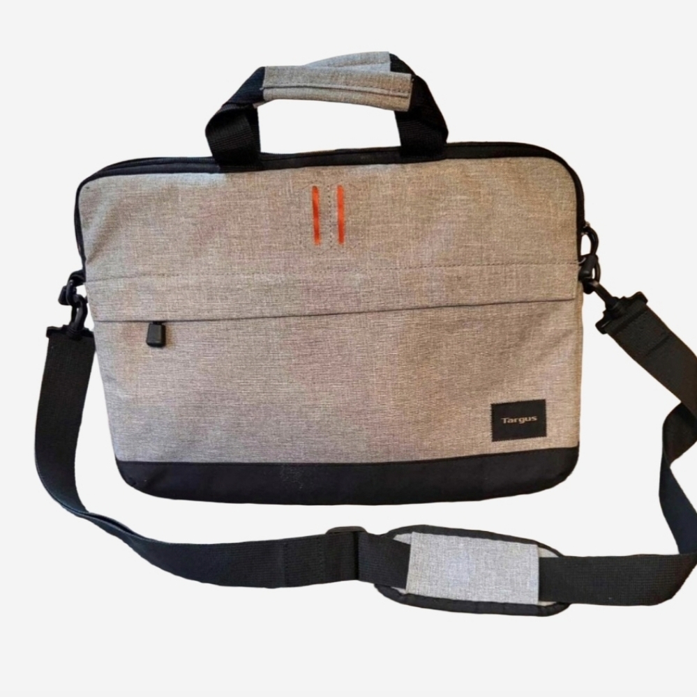 Targus Strata Slipcase Computer Laptop Bag Up To 15.6-Inch Laptops Pewter